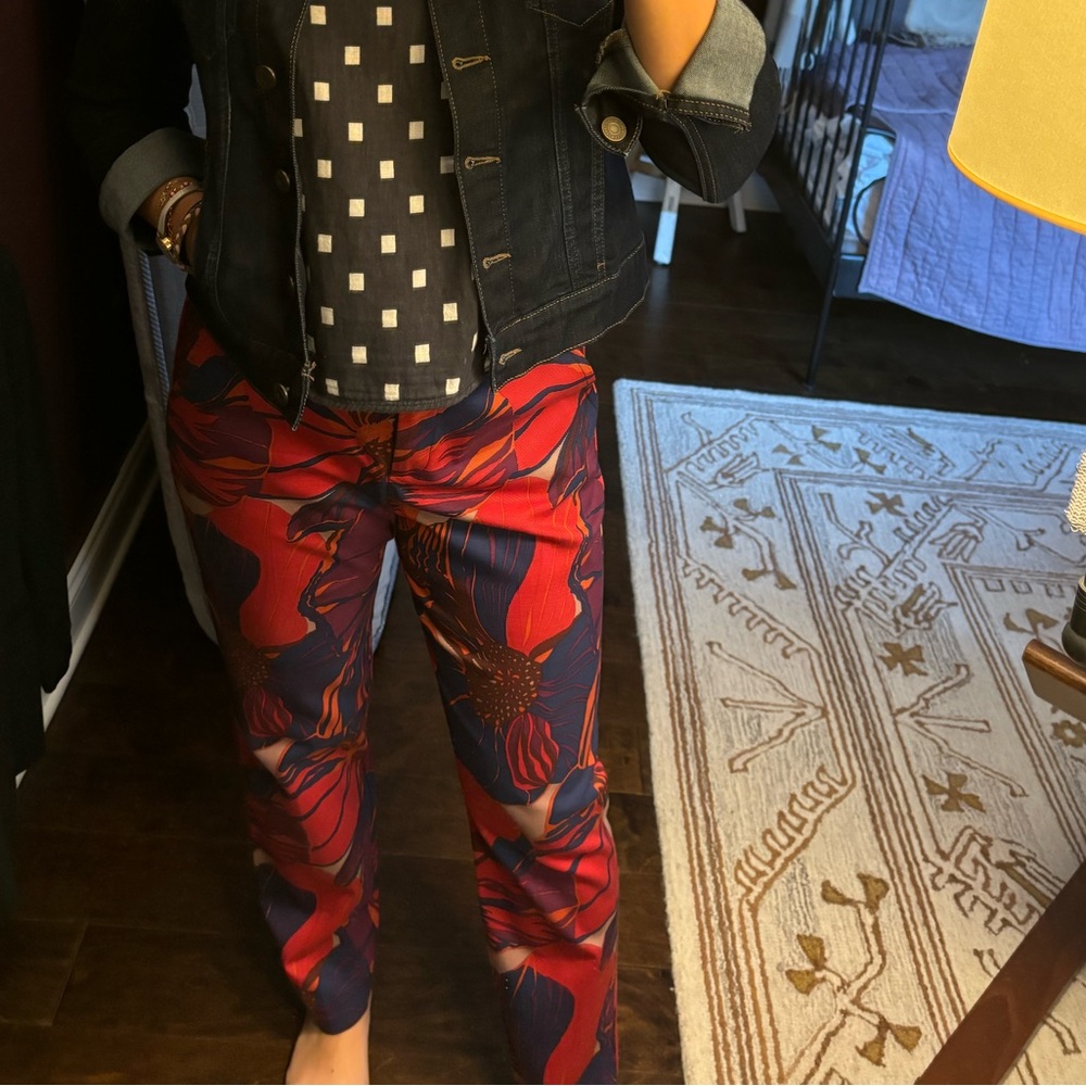 TRINA TURK Patterned Slacks - Picture 10 of 10